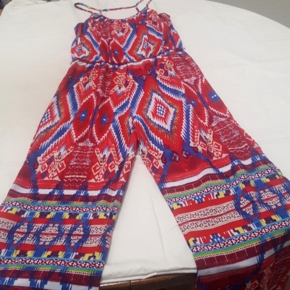 Sans Souci Jump Suit - Picture 2 of 5